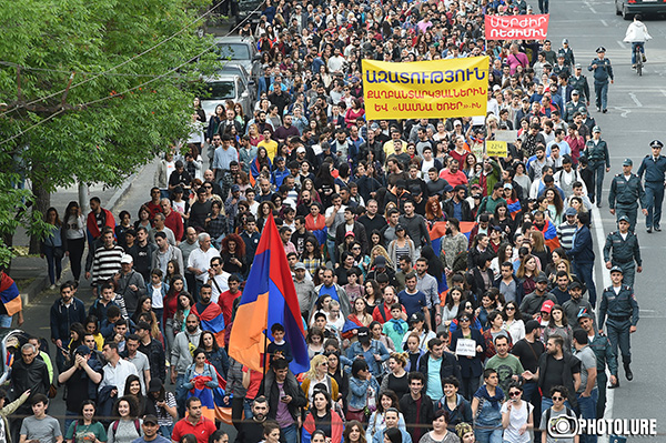 Armenia designates special date for Citizen’s Day